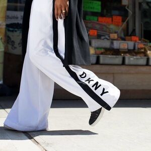NWT DKNY Sport Wide Leg Logo Pant Black & White